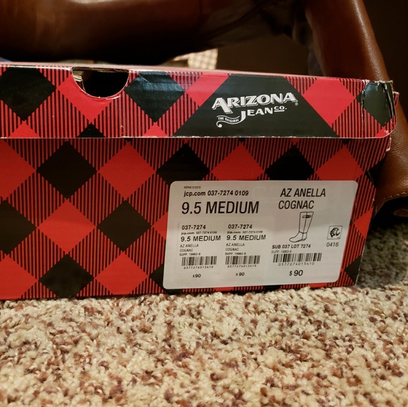 Womans Boots. **Bargain - Picture 2 of 3